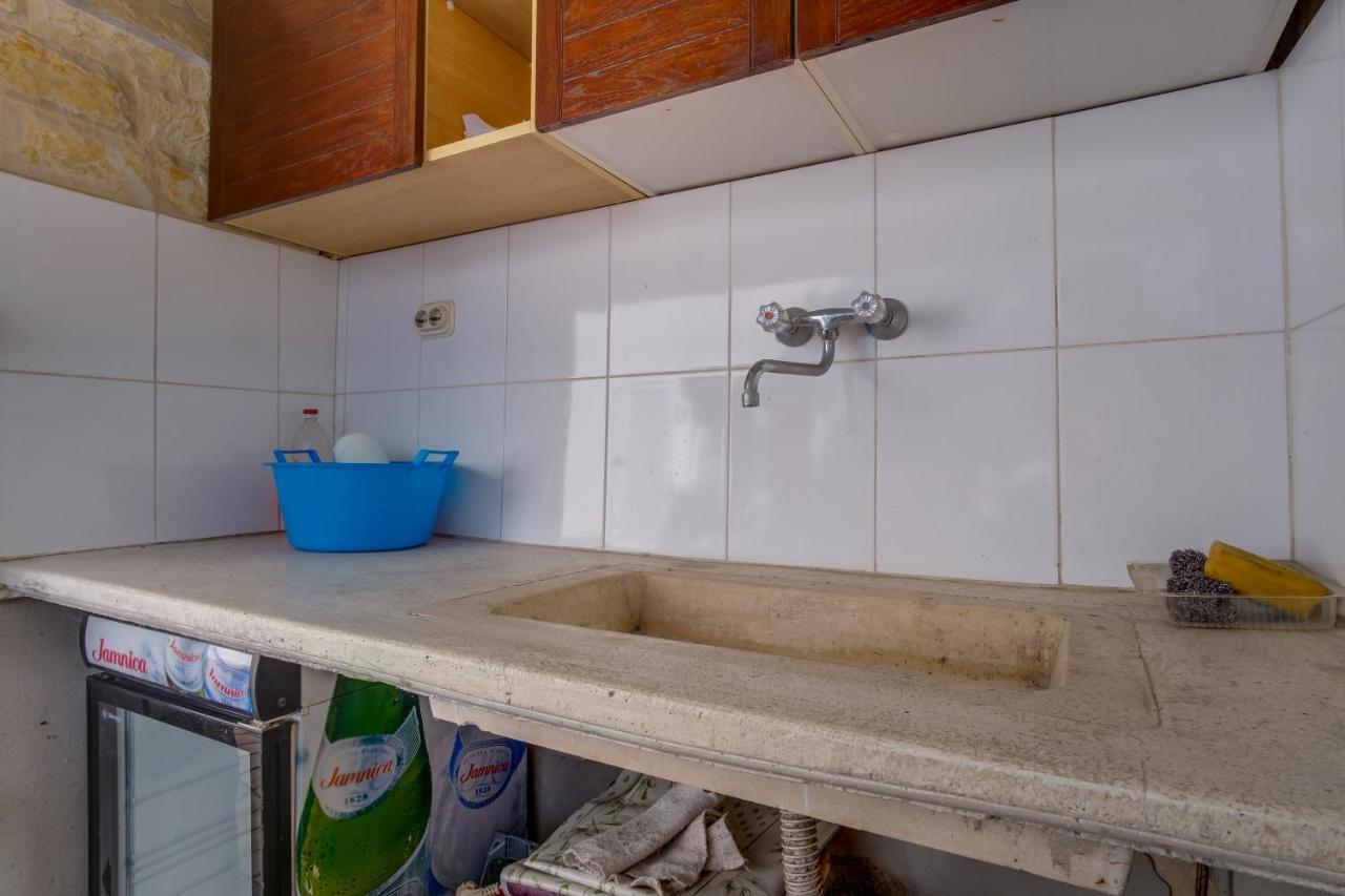 Leonida Apartment มาลีโลชินจ์ ภายนอก รูปภาพ